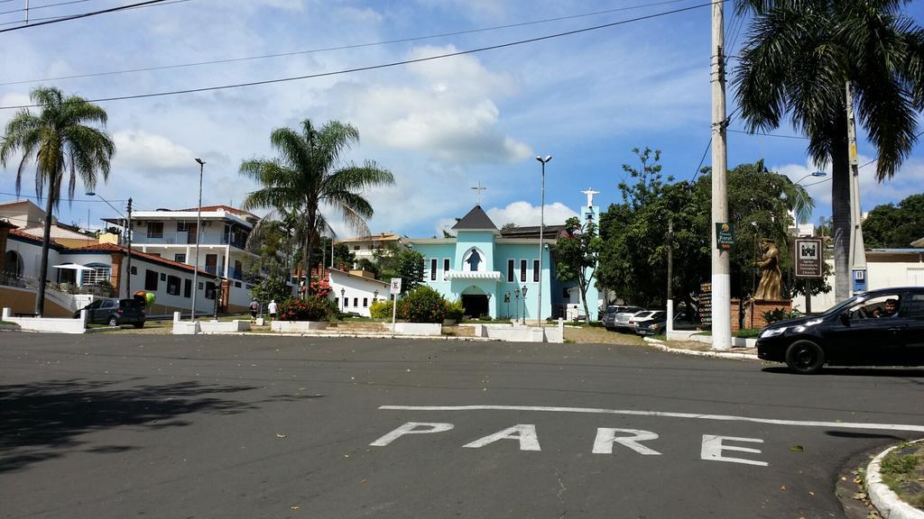 Pousada Suites Águas de São Pedro Екстериор снимка