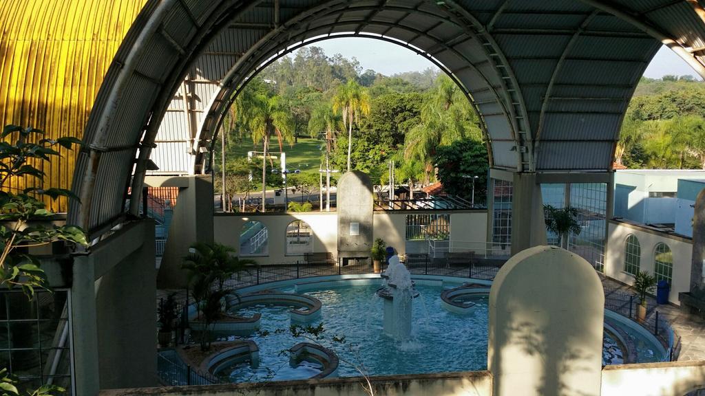 Pousada Suites Águas de São Pedro Екстериор снимка
