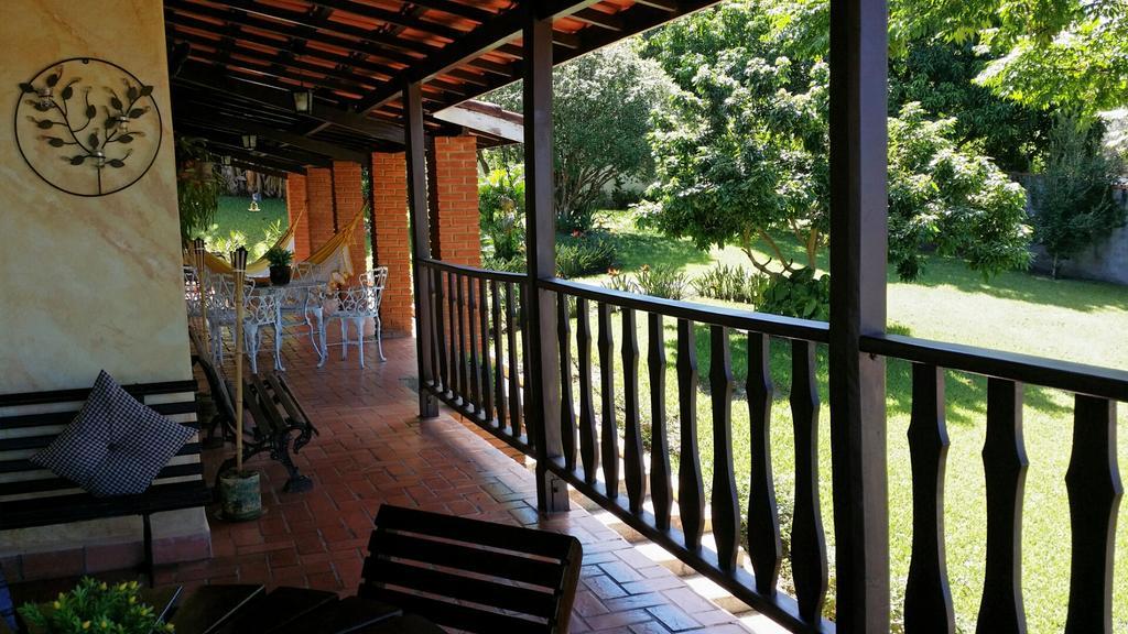 Pousada Suites Águas de São Pedro Екстериор снимка